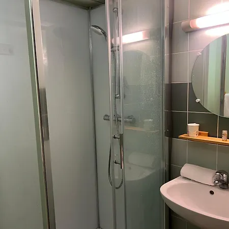 De La Planèze Hotel Talizat