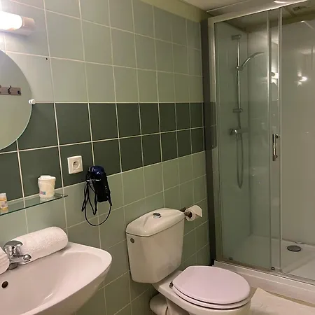 De La Planèze Hotel Talizat