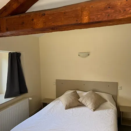 De La Planèze 3*